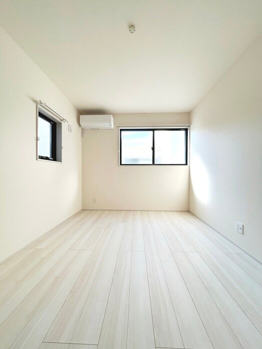 居室 鶴馬戸建3丁目3号