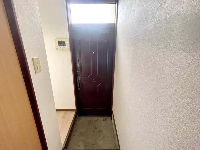 玄関 コ－ポ蜂谷