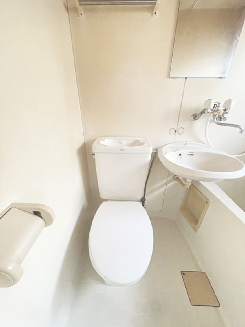 トイレ メゾン三和