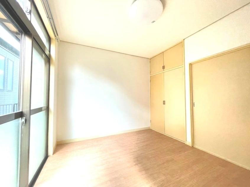 居室 メゾン三和