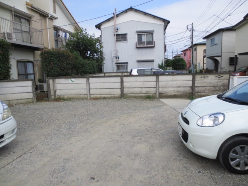 駐車場 豊田ハイツ２号