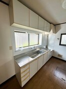 キッチン 東浦賀2丁目戸建