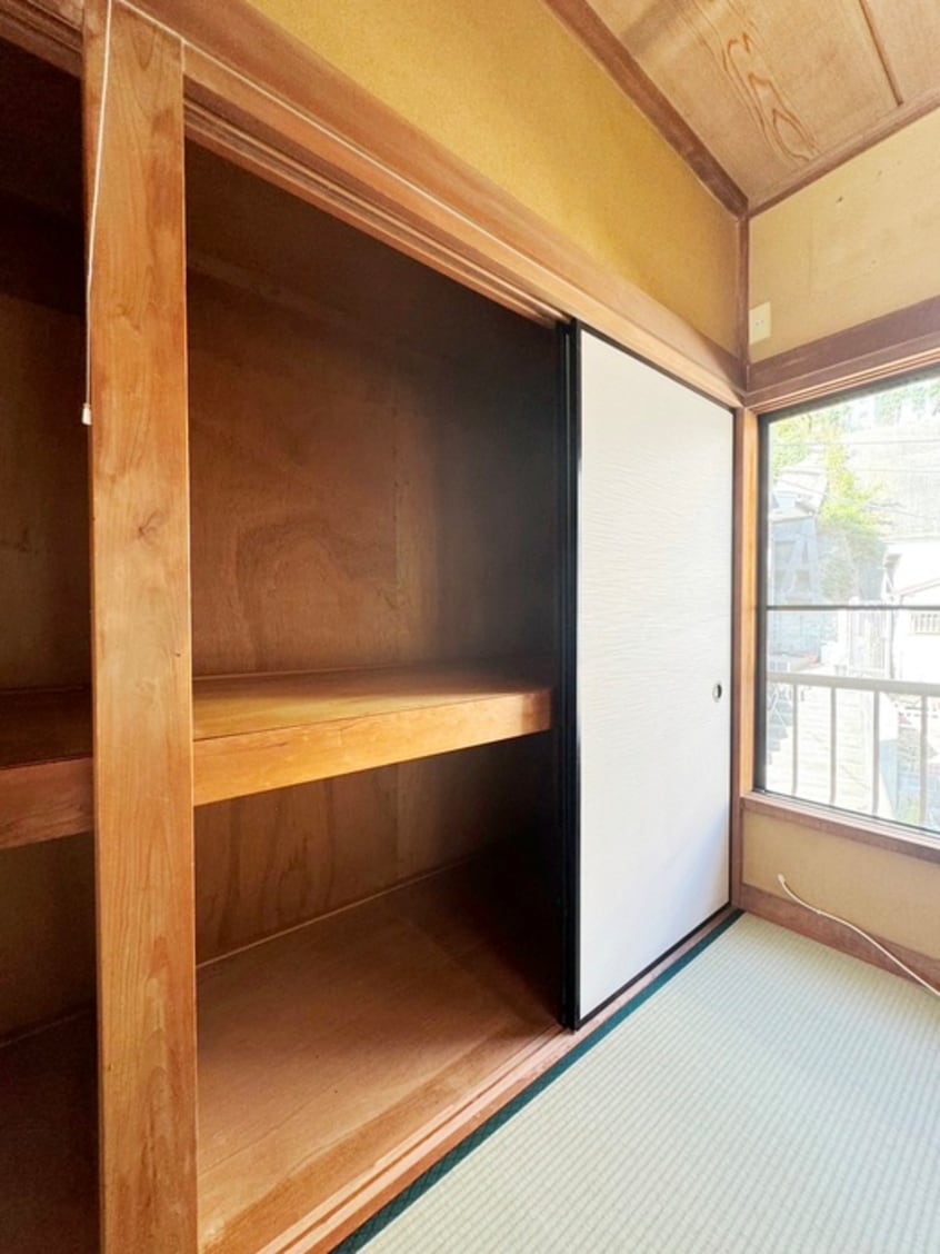 収納 東浦賀2丁目戸建