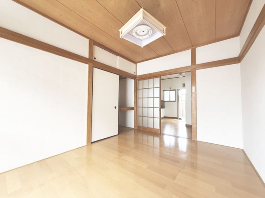 居室 渡辺ハイツ