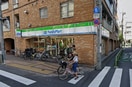 ファミリーマート 桜台駅前店(コンビニ)まで231m ラ・フォ－レ桜台