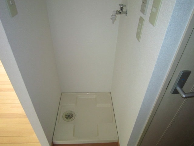 洗濯機置場 レジデンス本駒込