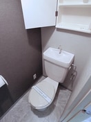 トイレ シャトーサンライズ