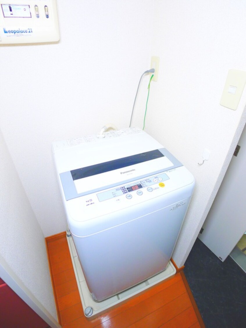 洗濯機置場 フェリオ柏