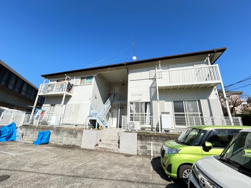 外観写真 リバーサイド富士塚