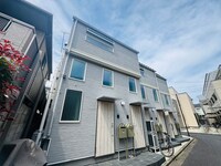 Florence東府中