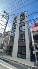ブランドール坂下三丁目の外観