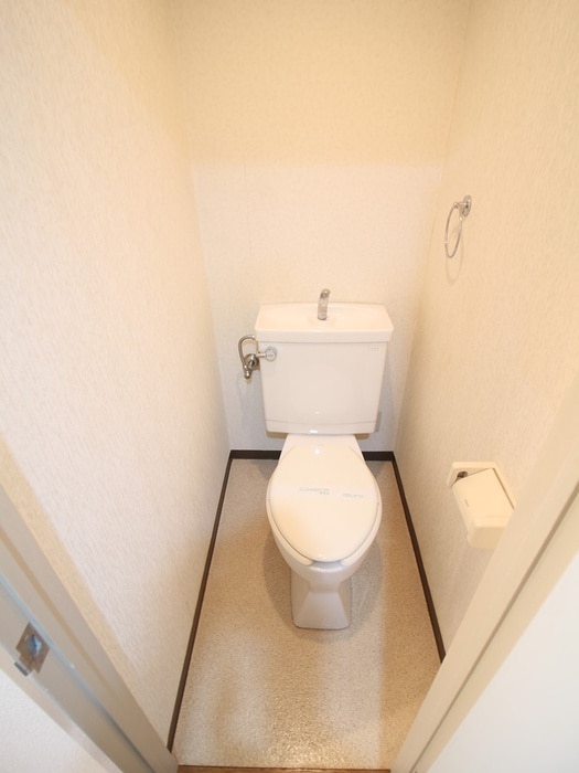 トイレ ヴェルテ奥西２