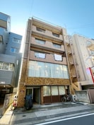 青木ビルの外観