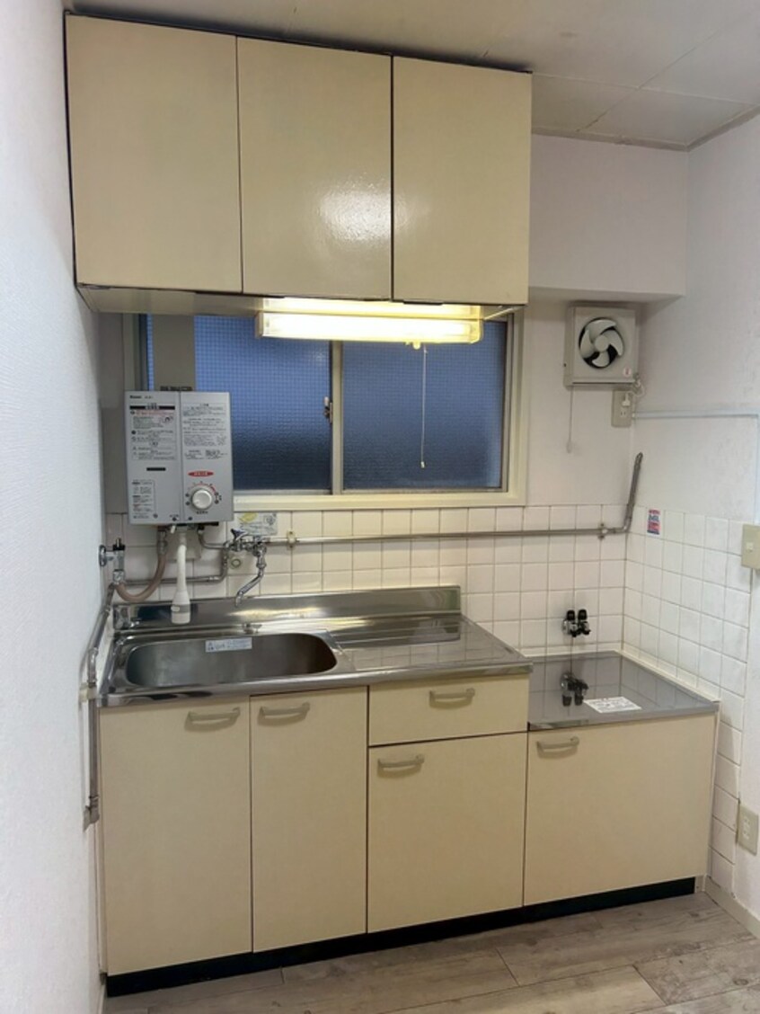 キッチン 青木ビル