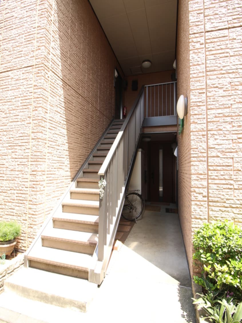 エントランス部分 マルベリー