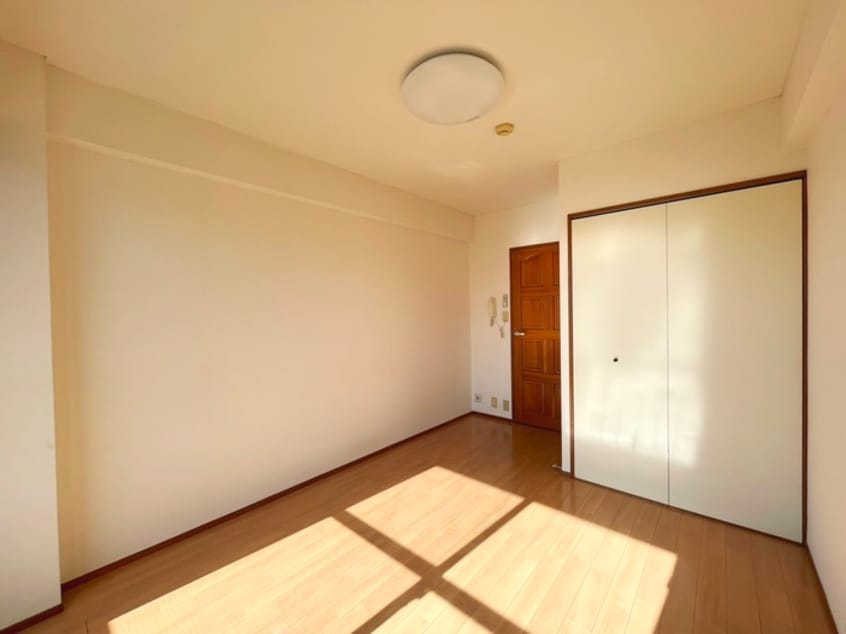 居室 トマトコーポ