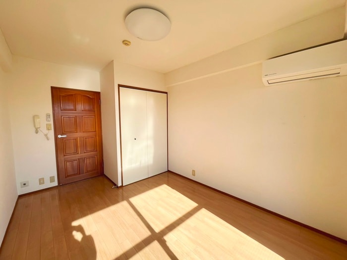 居室 トマトコーポ