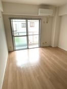 居室 ＣＯＬＬＩＮＡ　ＶＥＲＤＥ