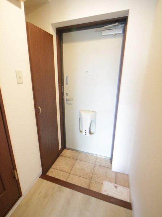 玄関 ハモ－サ湘南