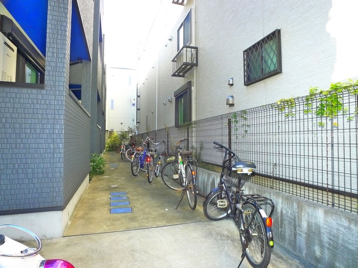 駐輪場 カーサ　デ　アミーゴ