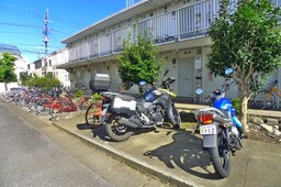 バイク置き場