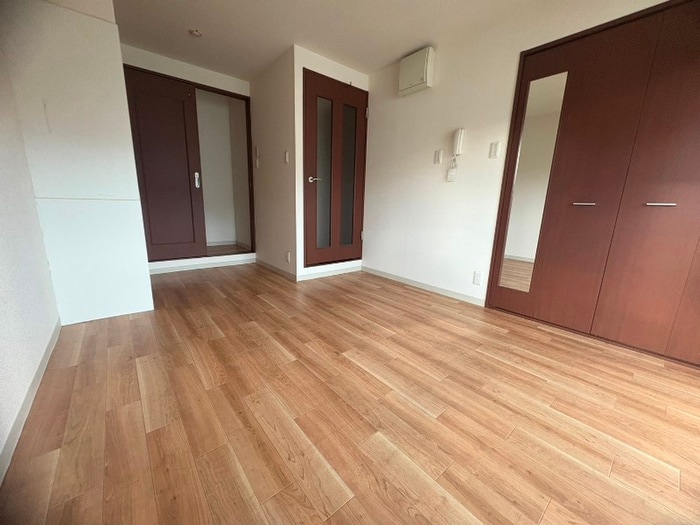 居室 プル－ムコ－ト