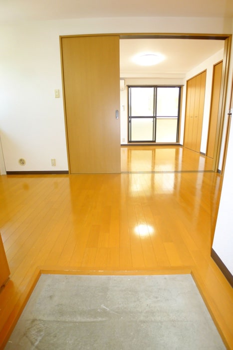 玄関 津賀マンション