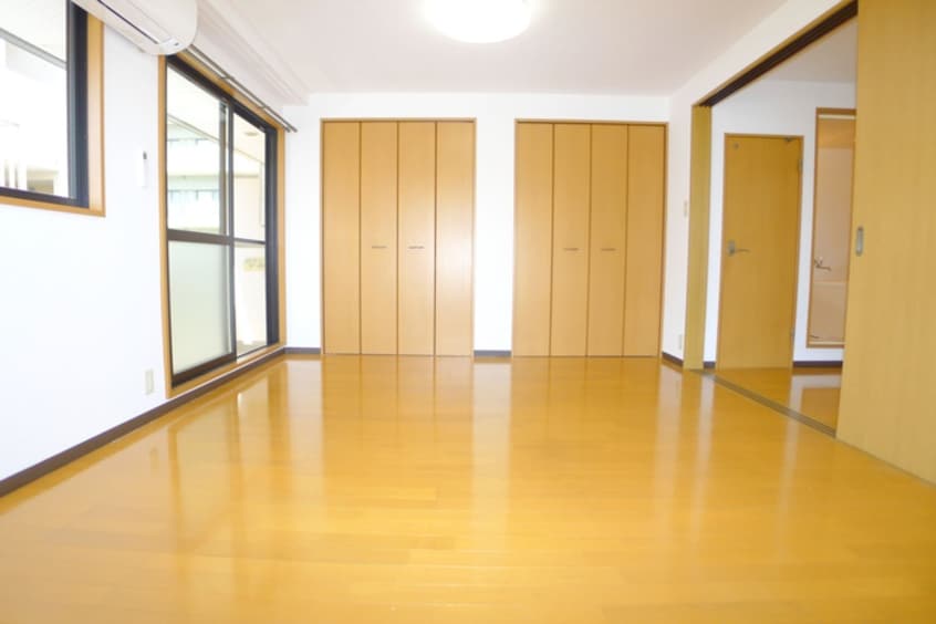 居室 津賀マンション