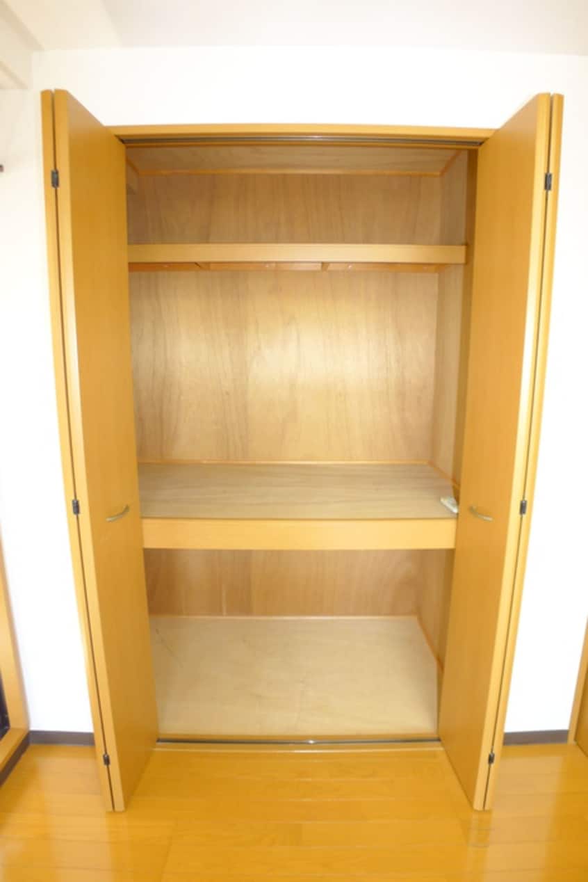 収納 津賀マンション