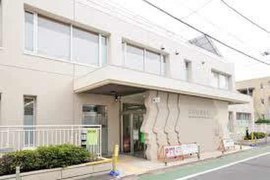 目白図書館(図書館)まで609m Vivre池袋