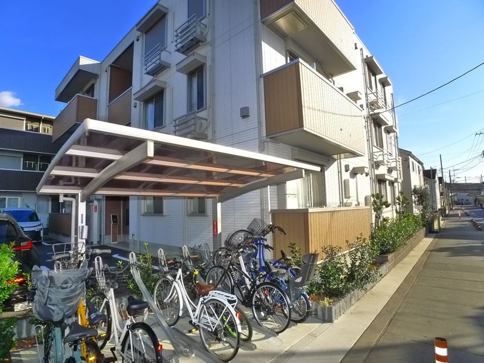 駐輪場 オークリーフ三郷Ａ