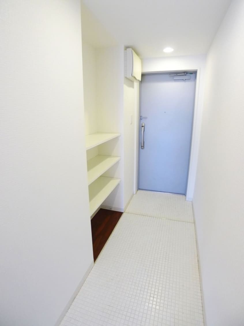 廊下 Aquila Urayasu Uno