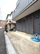 駐車場 秋葉ハイツ