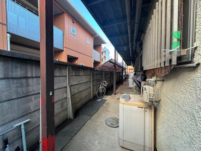 エントランス部分 尾崎コ－ポ