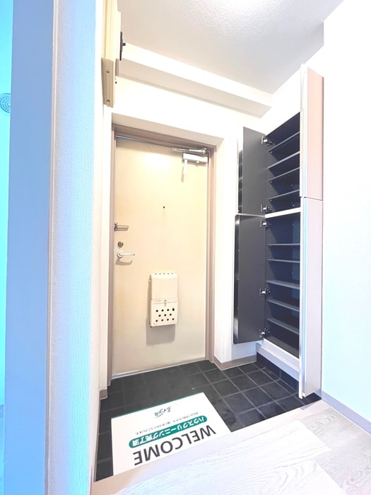 玄関 ﾚｼﾞﾃﾞﾝｽ谷川