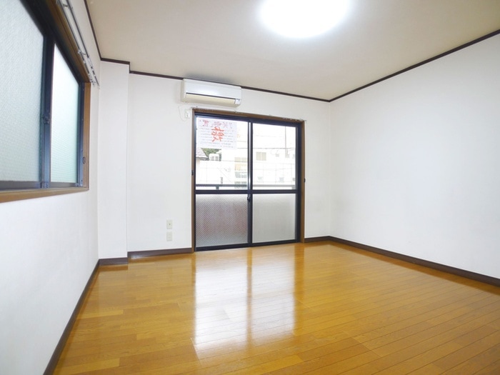 室内からの展望 矢部ビル