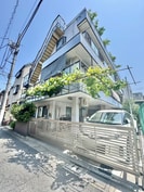 アバンティの外観