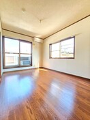 居室 サマックスラークB棟