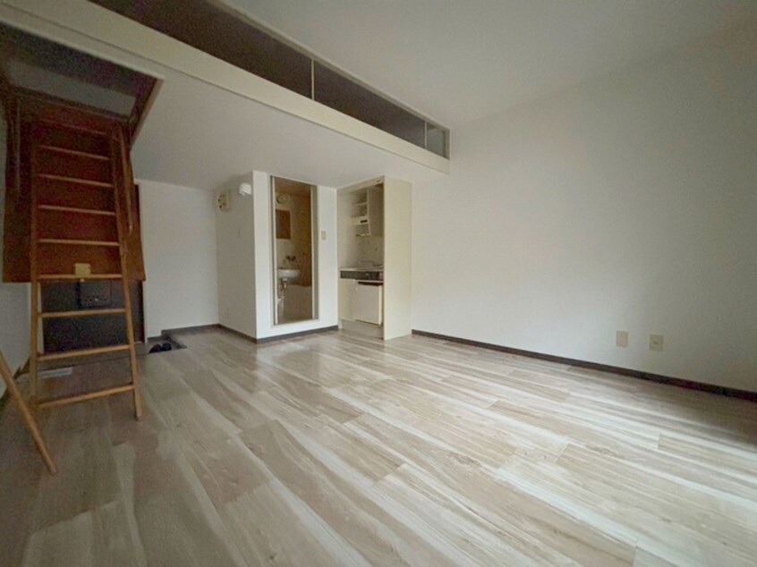 居室 エクセル根岸