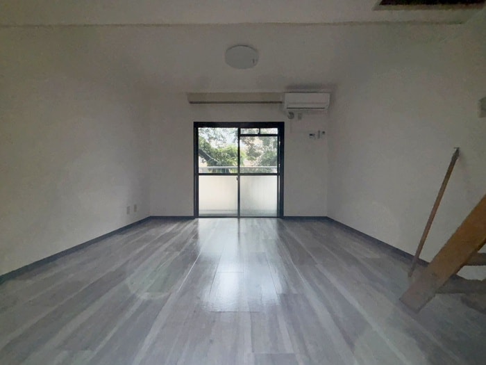 居室 エクセル根岸