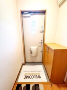 玄関 リヴィエールB