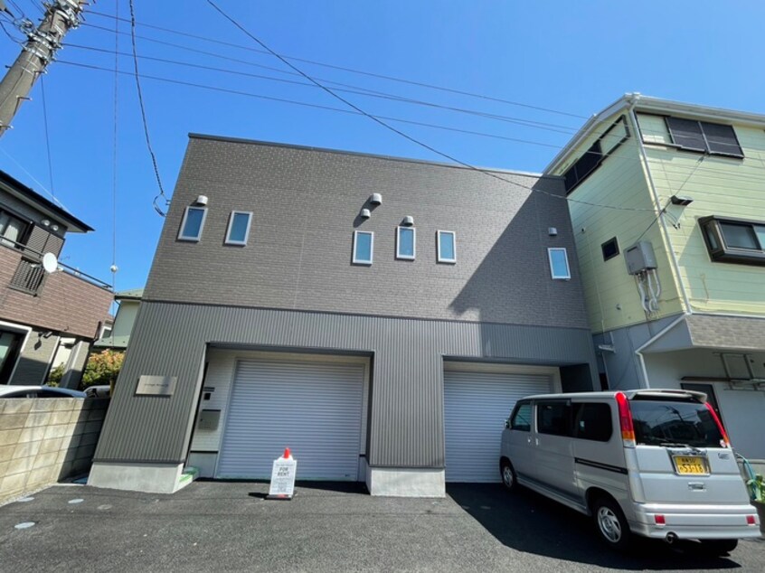 外観写真 Garage House KK