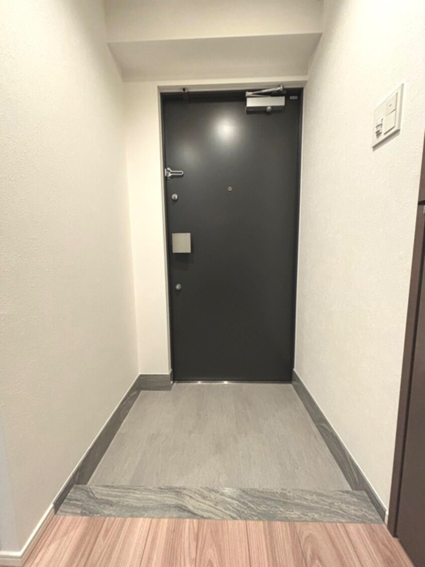 玄関 S-RESIDENCE王子enable