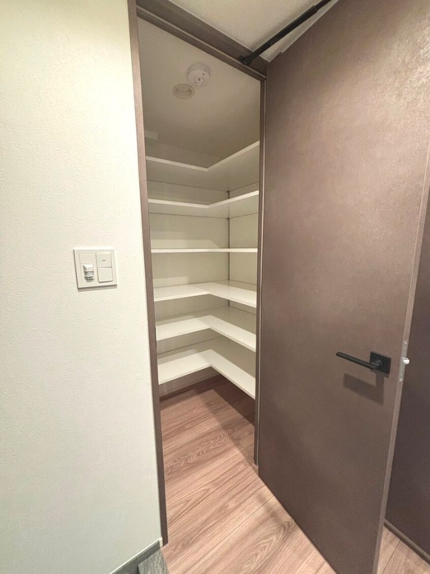 靴箱 S-RESIDENCE王子enable