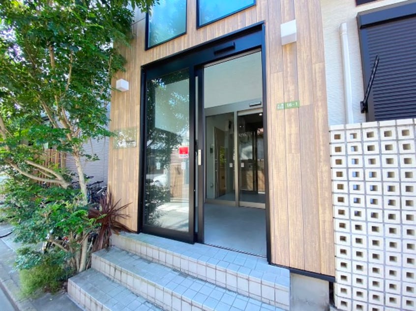 エントランス部分 レジェンド駒沢