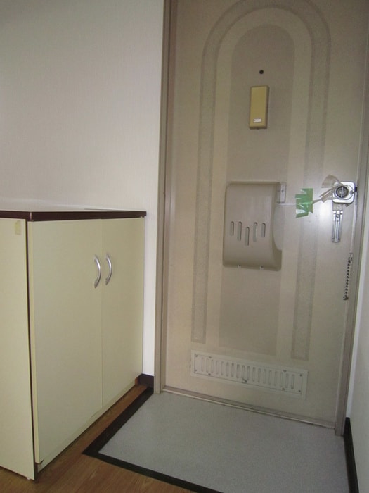 玄関 マロニエコ－ポ