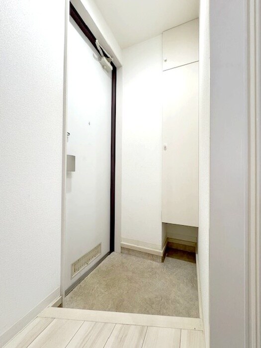 玄関 フロ－レンス