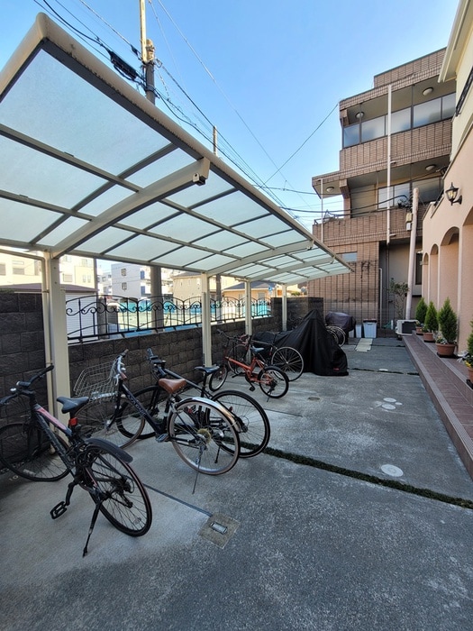 駐輪場 ヴィラ　ボヌール