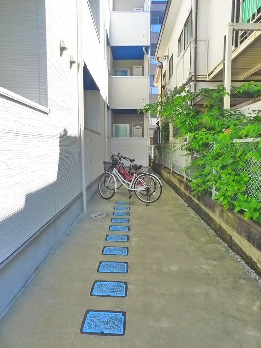 駐輪場 メゾンアベニール