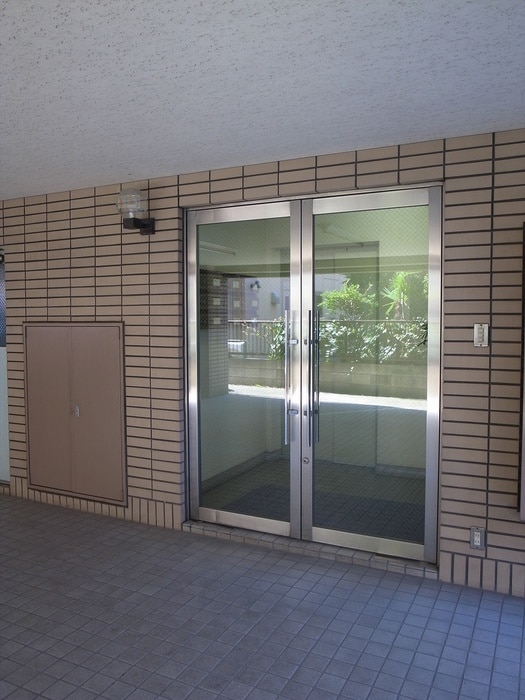 エントランス部分 ベルメゾン